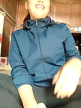 Yanmey online show from 12, 10, 2025