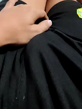 Rayangiss online show from 4, 2, 2026