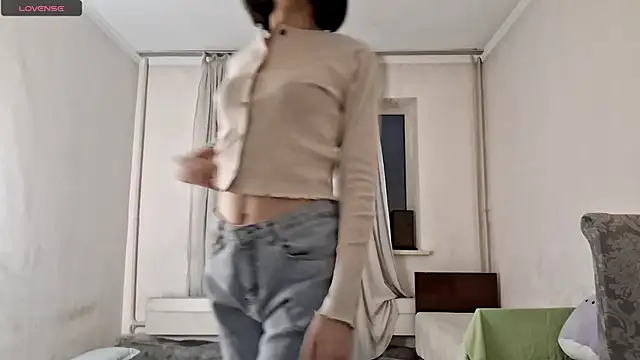 Lyndasilk online show from 20, 12, 2025