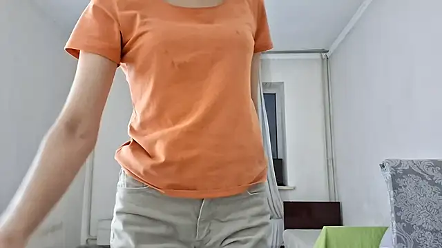 Lyndasilk online show from 19, 12, 2025