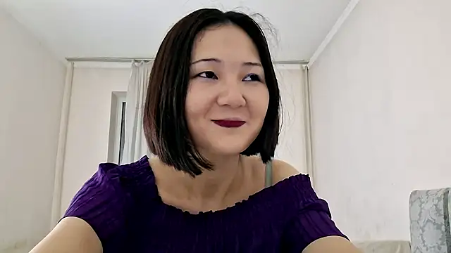 Lyndasilk online show from 25, 2, 2026