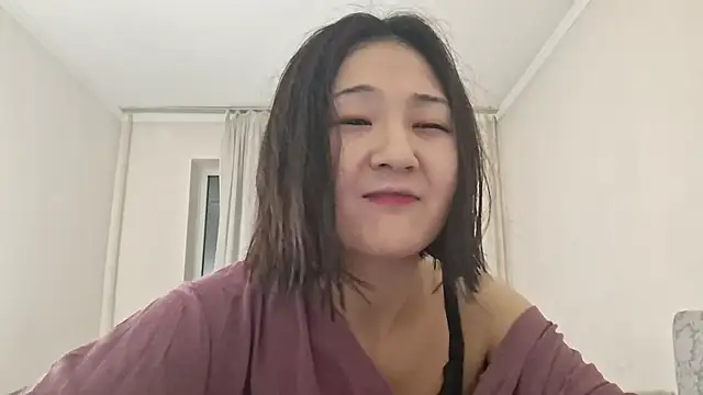 Lyndasilk online show from 2, 3, 2026