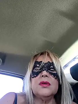 Monellaxx online show from 18, 4, 2026