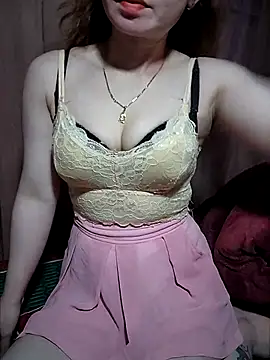 LeanaLy online show from 6, 11, 2025