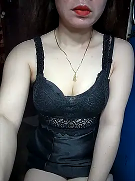 LeanaLy online show from 9, 11, 2025