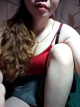 LeanaLy online show from 3, 11, 2025