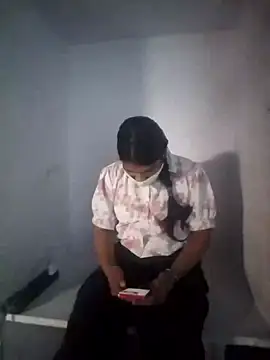 PG girl 12th online show from 6, 11, 2025