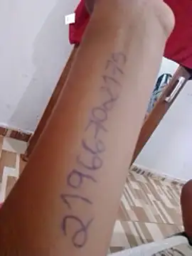 Camilanifeta online show from 8, 1, 2026