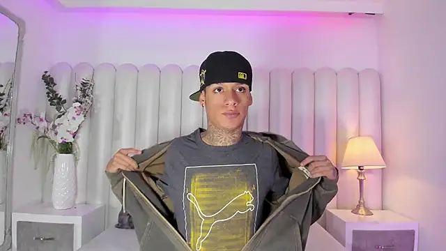 Snapshot of GaelCarter chatting on 3, 12, 2025 GaelCarter online show from 3, 12, 2025