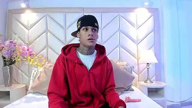 Snapshot of GaelCarter chatting on 14, 11, 2025 GaelCarter online show from 14, 11, 2025