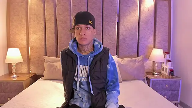 Snapshot of GaelCarter chatting on 25, 10, 2025 GaelCarter online show from 25, 10, 2025