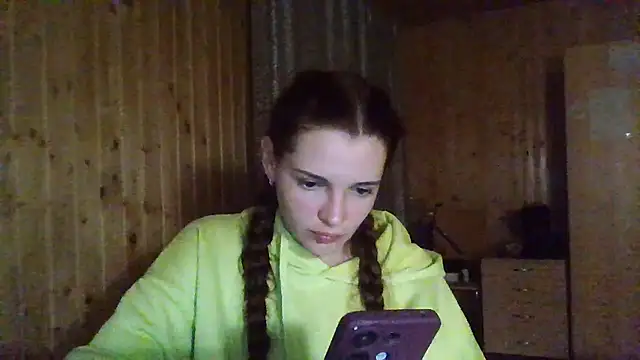 AmeliieLaFleur online show from 9, 5, 2026