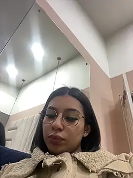 AlyssaRay online show from 2, 5, 2026