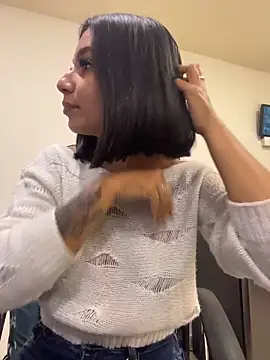 AlyssaRay online show from 8, 4, 2026