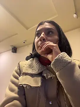 AlyssaRay online show from 6, 3, 2026