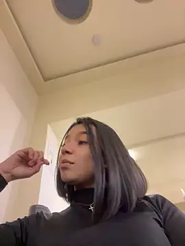 AlyssaRay online show from 9, 2, 2026