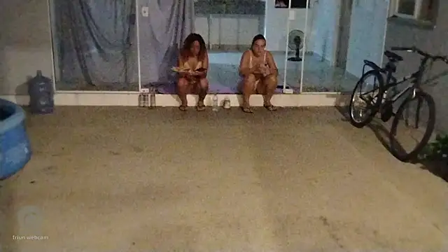 CllarinhaCortes online show from 17, 2, 2026