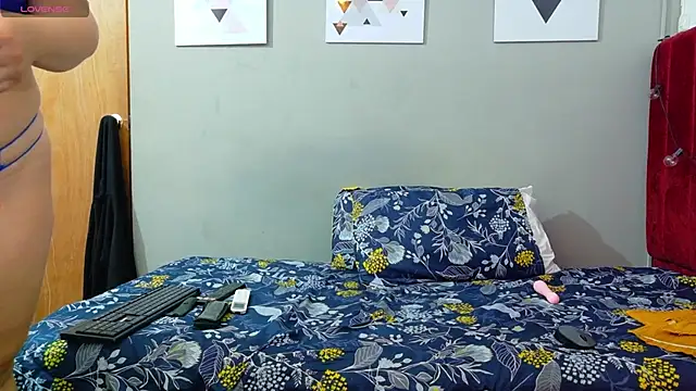 Snapshot of chubbykinkyygirl chatting on 4, 6, 2026 chubbykinkyygirl online show from 4, 6, 2026