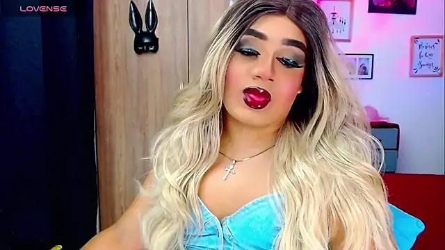 Sofiabigcock22 online show from 16, 12, 2025