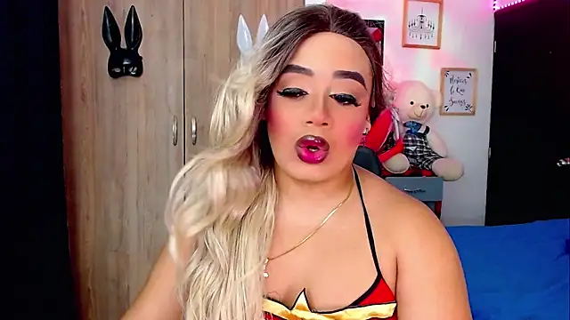 Sofiabigcock22 online show from 7, 11, 2025