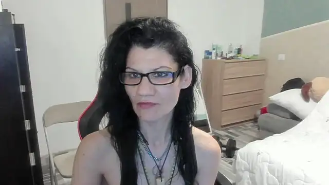 SweetSin40 online show from 23, 3, 2026