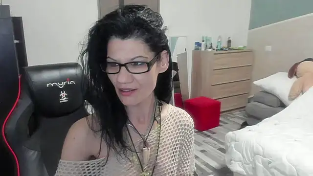 SweetSin40 online show from 26, 3, 2026