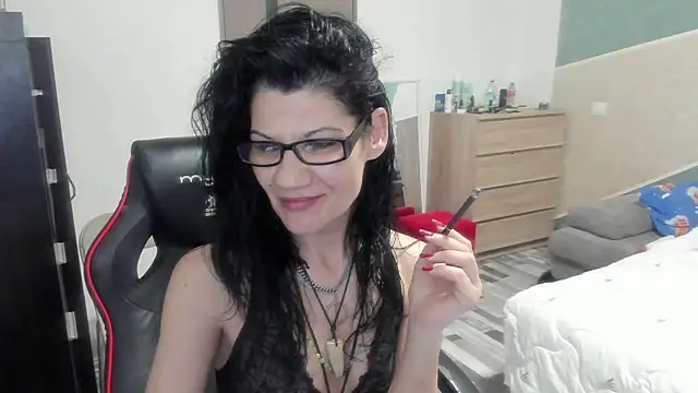 SweetSin40 online show from 27, 3, 2026