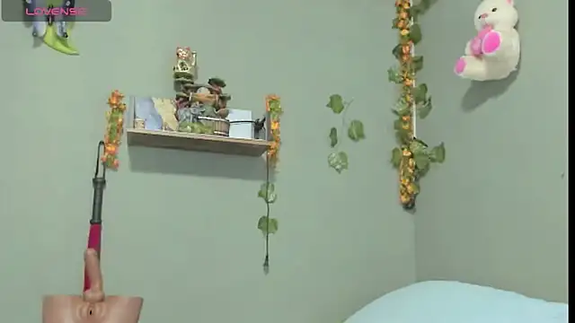 Sharlott smith online show from 24, 10, 2025