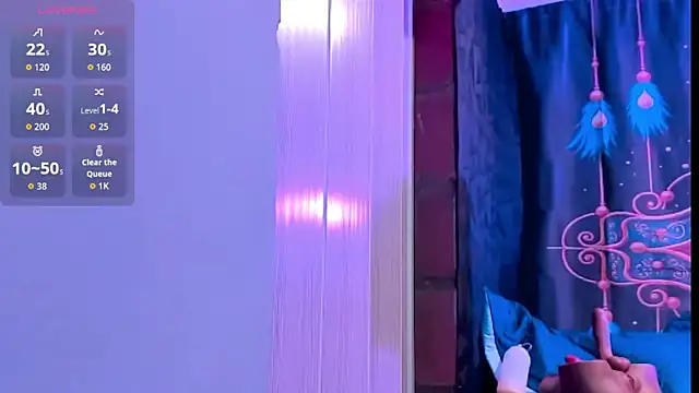 Sharlott smith online show from 17, 10, 2025