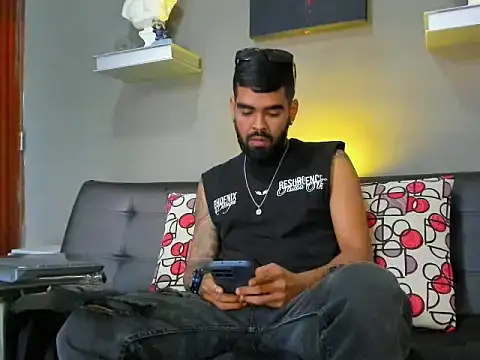 black kameron  online show from 4, 11, 2025