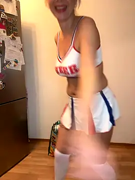 Roxane880 online show from 19, 10, 2025