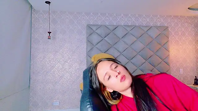 CARO ADAMS1 online show from 16, 12, 2025