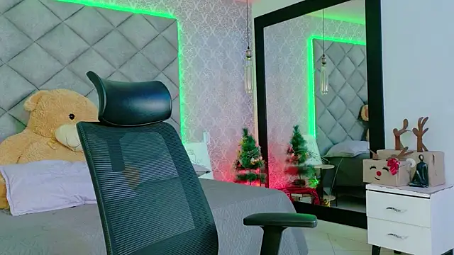 CARO ADAMS1 online show from 11, 1, 2026