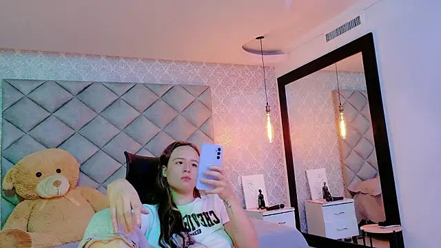 CARO ADAMS1 online show from 1, 2, 2026