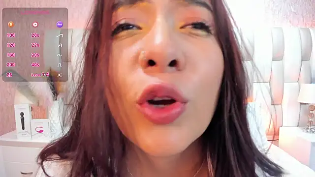 Ari lynn  online show from 1, 12, 2025