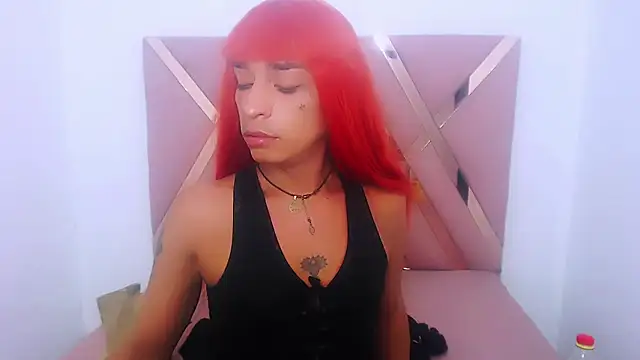 VioletGil Party  online show from 22, 4, 2026