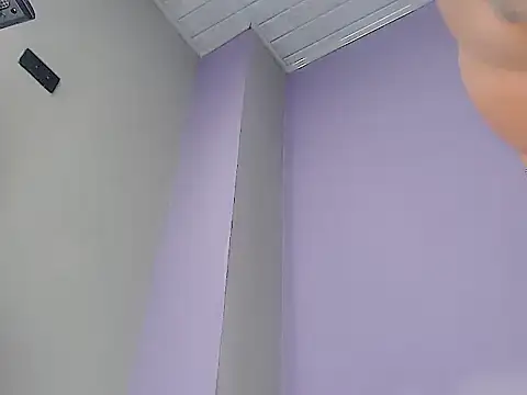 VioletGil Party  online show from 1, 11, 2025