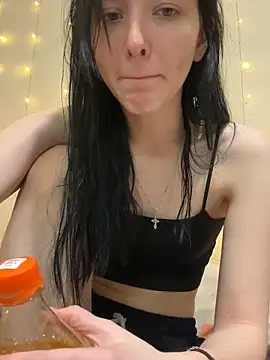  LovelyDana  online show from 7, 11, 2025