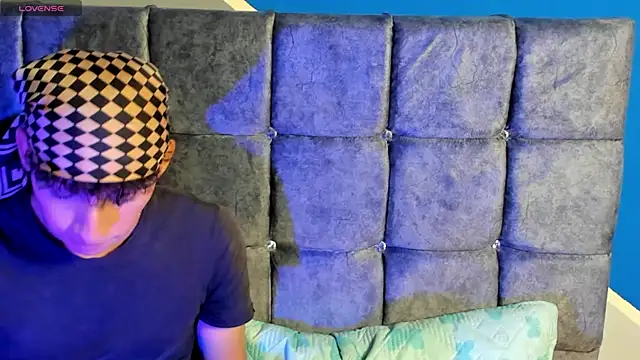 Snapshot of kalet-skinny chatting on 11, 11, 2025 kalet-skinny online show from 11, 11, 2025