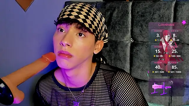 Snapshot of kalet-skinny chatting on 7, 11, 2025 kalet-skinny online show from 7, 11, 2025