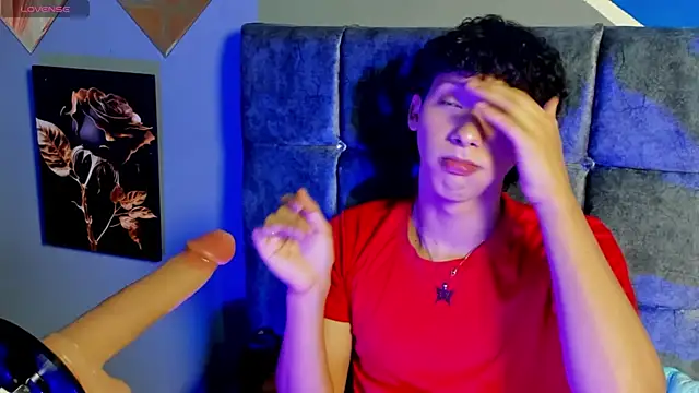 Snapshot of kalet-skinny chatting on 8, 11, 2025 kalet-skinny online show from 8, 11, 2025