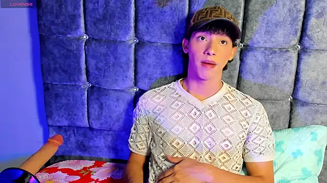 Snapshot of kalet-skinny chatting on 26, 10, 2025 kalet-skinny online show from 26, 10, 2025