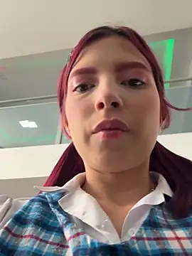 l0lita sweet online show from 5, 12, 2025