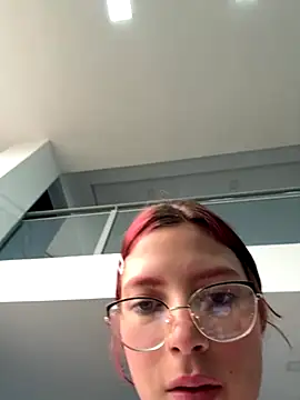 l0lita sweet online show from 8, 11, 2025