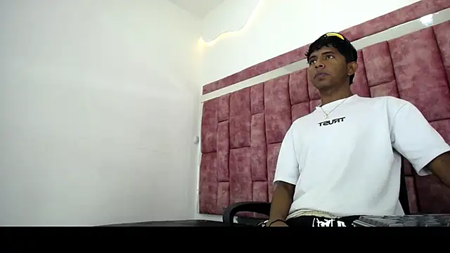 Mick storm online show from 18, 4, 2026