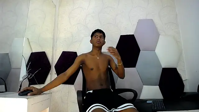 Snapshot of Mick_storm chatting on 21, 2, 2026 Mick storm online show from 21, 2, 2026