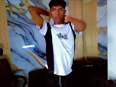 Snapshot of Mick_storm chatting on 29, 10, 2025 Mick storm online show from 29, 10, 2025