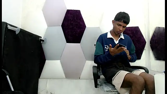 Snapshot of Mick_storm chatting on 26, 11, 2025 Mick storm online show from 26, 11, 2025