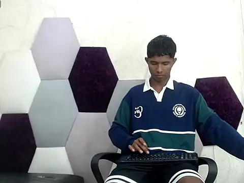 Snapshot of Mick_storm chatting on 5, 2, 2026 Mick storm online show from 5, 2, 2026