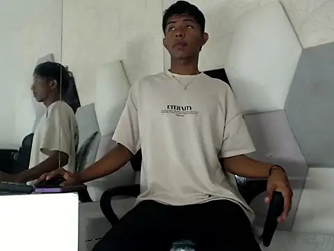 Snapshot of Mick_storm chatting on 9, 11, 2025 Mick storm online show from 9, 11, 2025